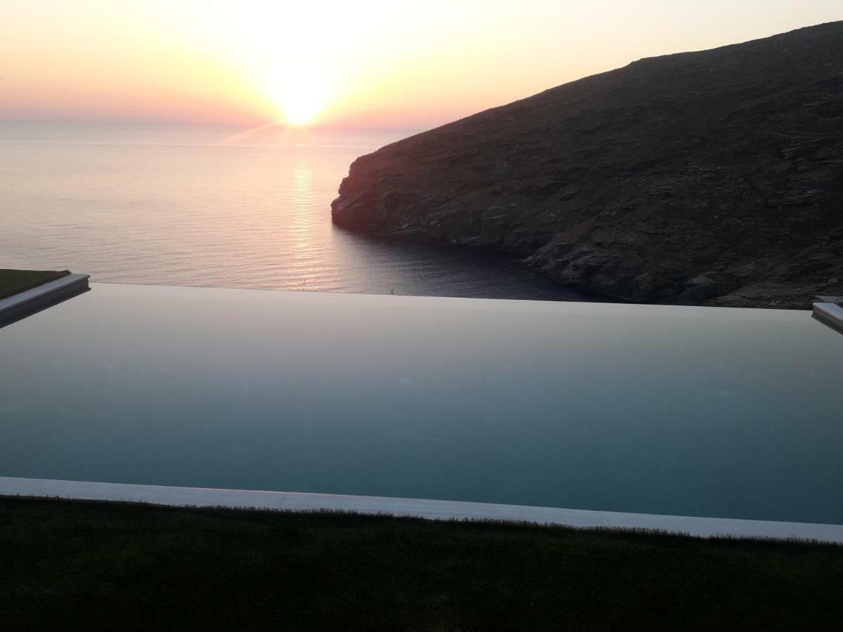 Anastasis Luxury Villa Andros With Heated Pool Sineti Exteriér fotografie